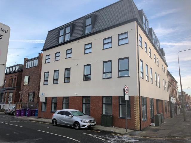 West Derby Road, Liverpool, L6 2 bed apartment to rent £800 pcm £185 pw