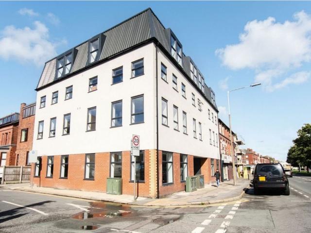 West Derby Road, Liverpool L6, 2 bed flat to rent, £700 pcm | PrimeLocation