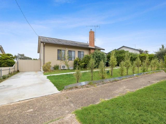 West end, 2 bedroom home