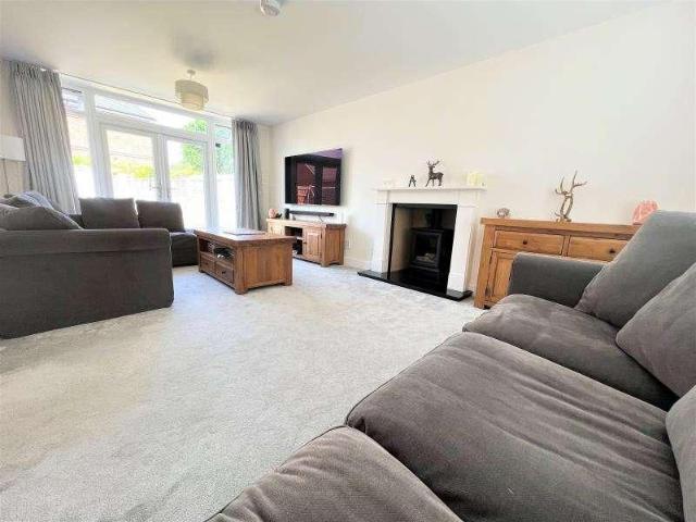 West End, Woking, Surrey, GU24