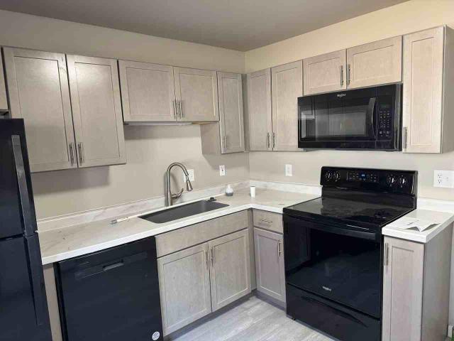 West End Apartments 1 Bedroom Apartment for Rent at 2430 W 3rd St, Bloomington, IN 47404