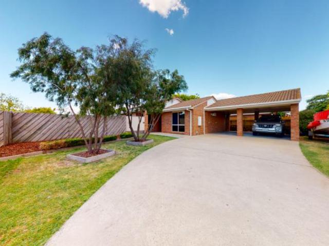 WEST END FAMILY HOME