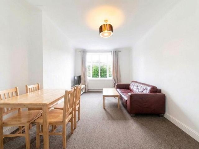 West End Lane, London NW6 1 bed flat to rent £1,925 pcm £444 pw