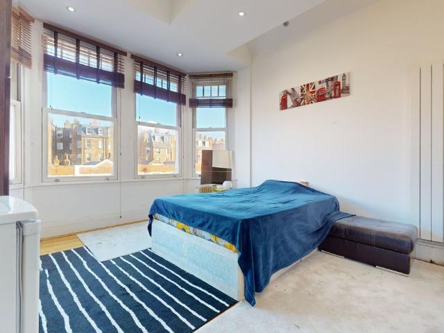 West End Lane, London NW6, Studio to rent, £1,250 pcm | PrimeLocation