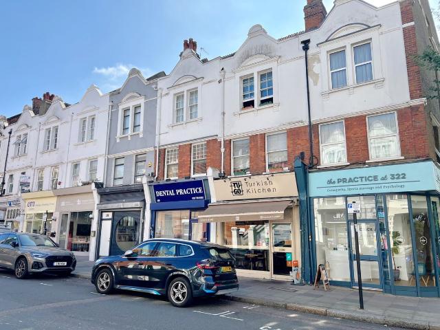 West End Lane, West Hampstead NW6, 3 bed flat to rent, £2,950 pcm | PrimeLocation