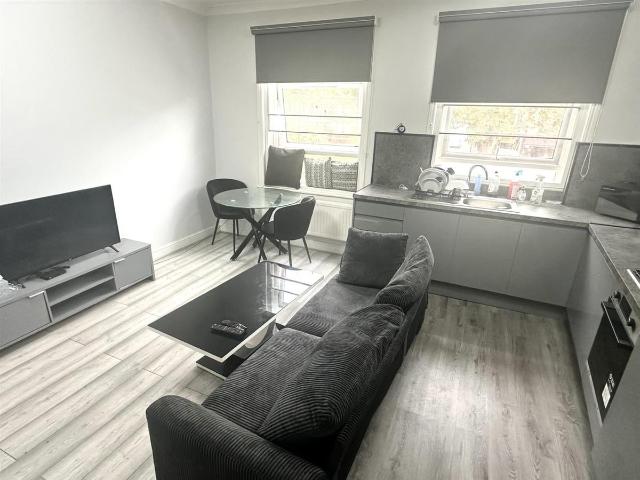 West End Lane, West Hampstead, London NW6, 1 bed flat to rent, £1,950 pcm | PrimeLocation