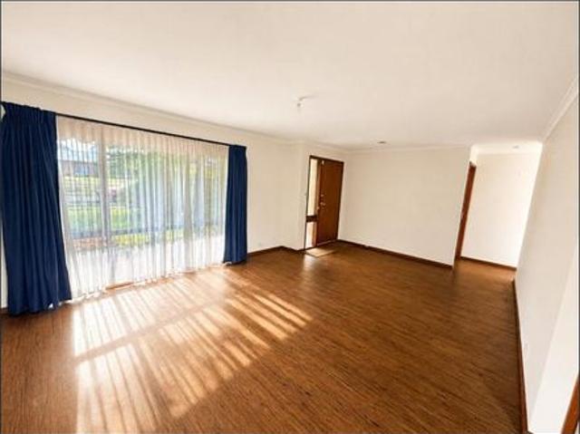 WEST END LOCATION CLOSE TO SCHOOLS