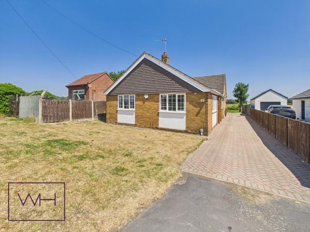 West End Road, Epworth, Doncaster DN9, 5 bed bungalow to rent, £1,600 pcm | PrimeLocation
