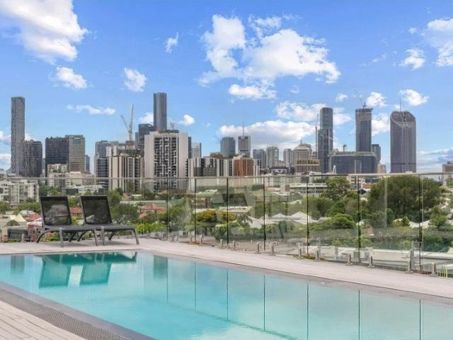 Ground Floor Gold in West End Live the Lifestyle Everyone's Talking About
