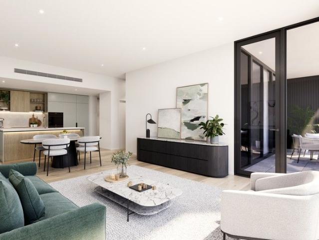 West Facing 2 Bed with Harbour & Ocean Views
