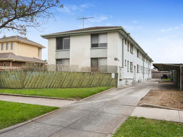 West Footscray convenience and comfort