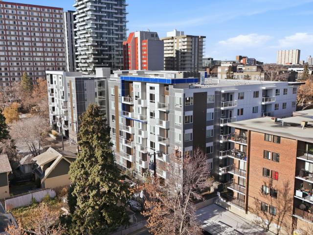 West Garneau 2 Bed 2 Bath D2 Apartment for Rent