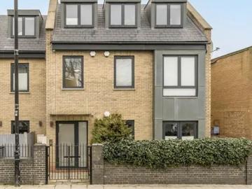 West Green Road, London, N15 5AN, United Kingdom | 3 bed apartment for rent #140227630 | Rentberry