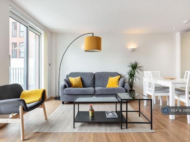 West Green Road, London, N15 2 bed flat to rent £2,175 pcm £502 pw