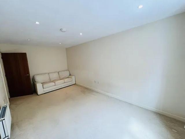 West Green 1 bedroom flat to rent