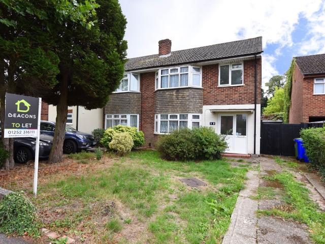West Heath Road, Farnborough, Hampshire GU14, 3 bed semi detached house to rent, £1,800 pcm | PrimeLocation