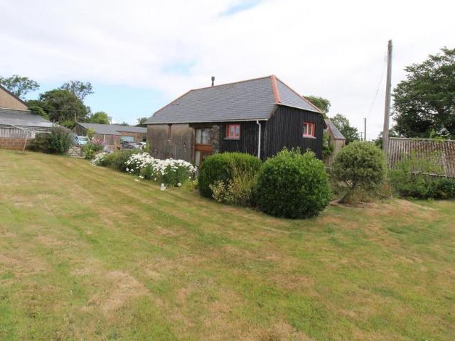 West Hele, Buckland Brewer, Bideford 3 bed detached house to rent £1,100 pcm £254 pw