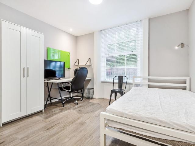 West Hill House, Winchester SO22, 1 bed flat to rent, £795 pcm | PrimeLocation