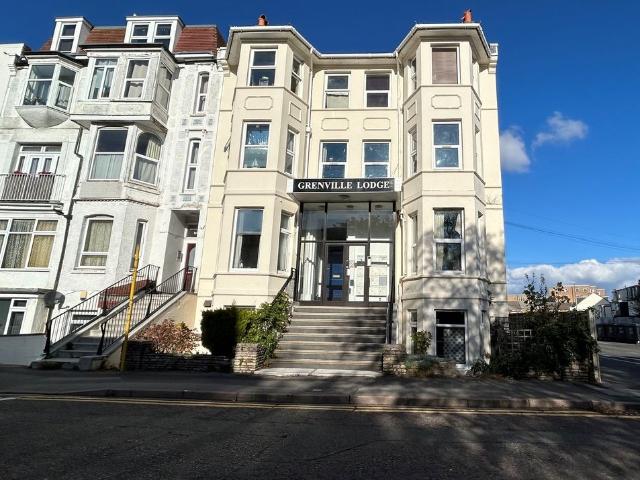 West Hill Road, Bournemouth BH2, Studio to rent, £850 pcm | PrimeLocation