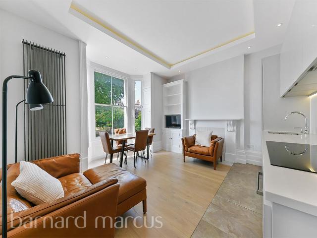 West Hill Road, LONDON 2 bed flat to rent £2,850 pcm £658 pw