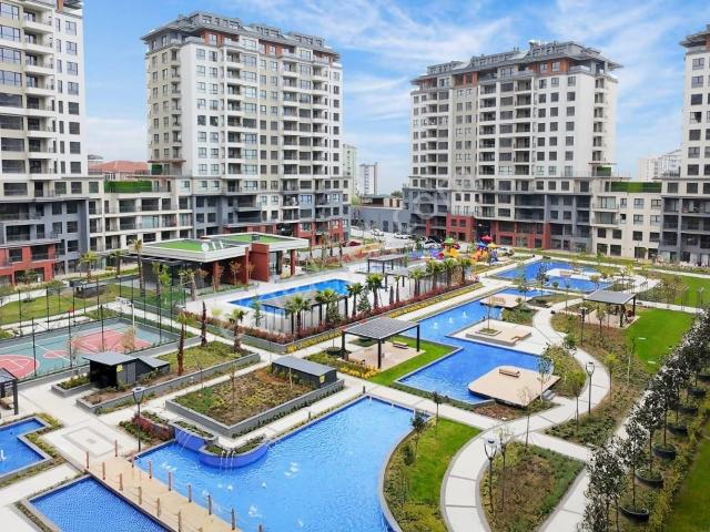 West İstanbul Marinaya Yakın 4.5+1 Yeni Sitede Sıfır Daire