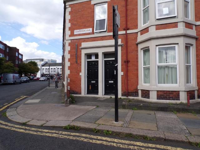 West Jesmond, Newcastle upon Tyne, NE2 3 bed flat to rent £1,695 pcm £391 pw