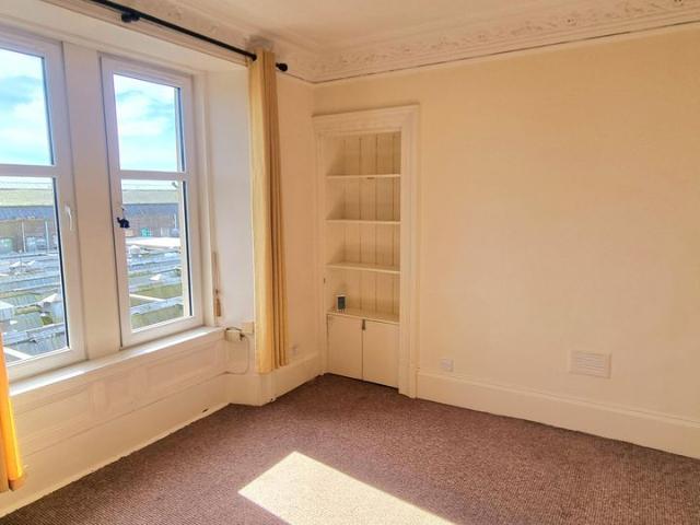 West Lyon Street, Dundee DD4, 1 bed flat to rent, £525 pcm | PrimeLocation