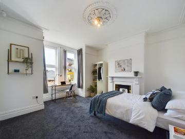 West Parade 6 bed house share to rent £2,784 pcm £642 pw