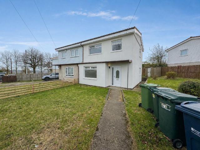 West Park Gardens, Winlaton 3 bed semi detached house to rent £900 pcm £208 pw