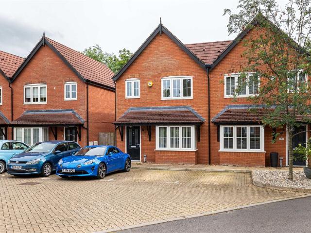 West Park Drive, Macclesfield, Cheshire SK10, 3 bed semi detached house to rent, £1,490 pcm | PrimeLocation
