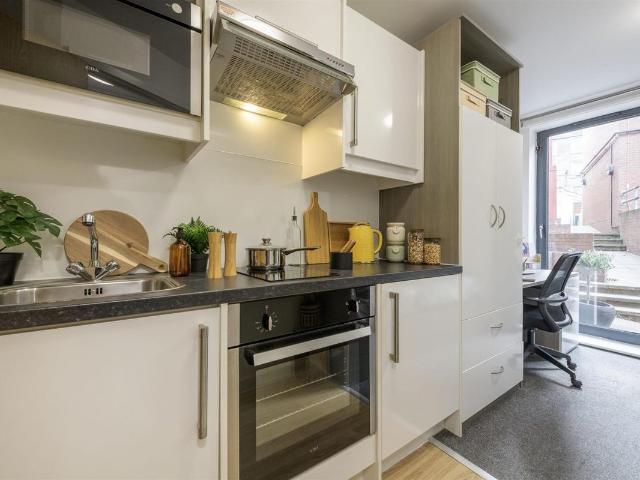 West Park Place, Edinburgh EH11, Studio to rent, £1,105 pcm | PrimeLocation