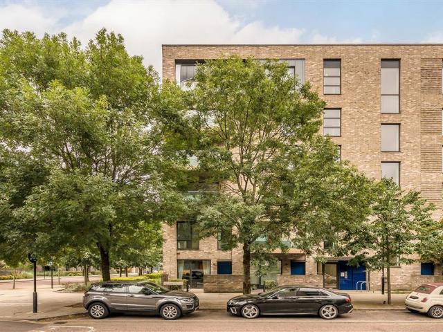 West Parkside, Greenwich SE10, 3 bed maisonette to rent, £3,750 pcm | PrimeLocation