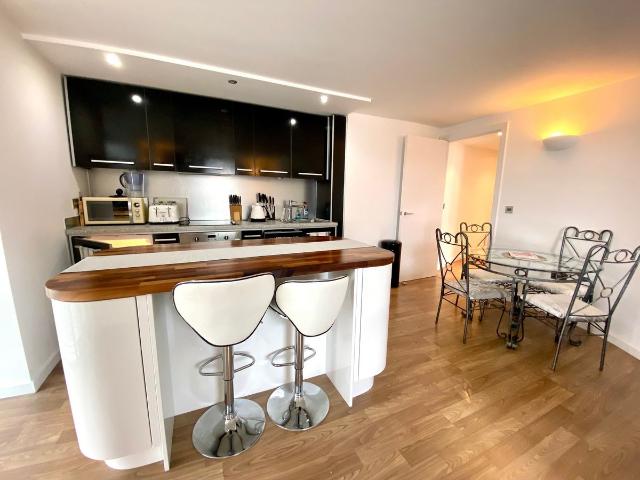 West Point, Leeds LS1, 2 bed flat to rent, £1,200 pcm | PrimeLocation