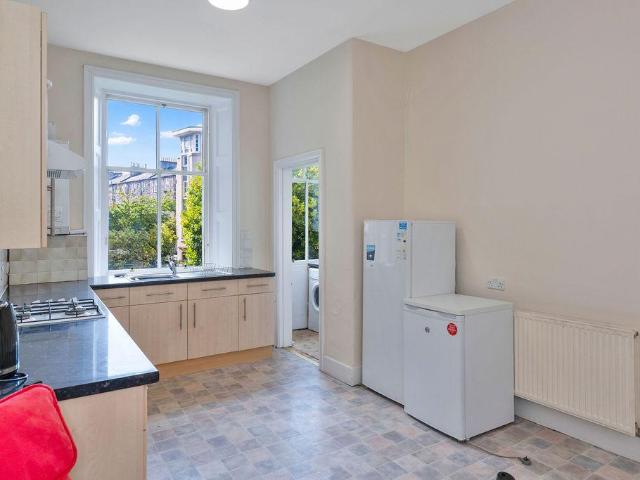 West Preston Street, South Side. 3 bed flat to rent £2,100 pcm £485 pw