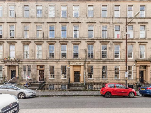 West Princes St, Glasgow, Glasgow City G4, 4 bed flat to rent, £2,800 pcm | PrimeLocation