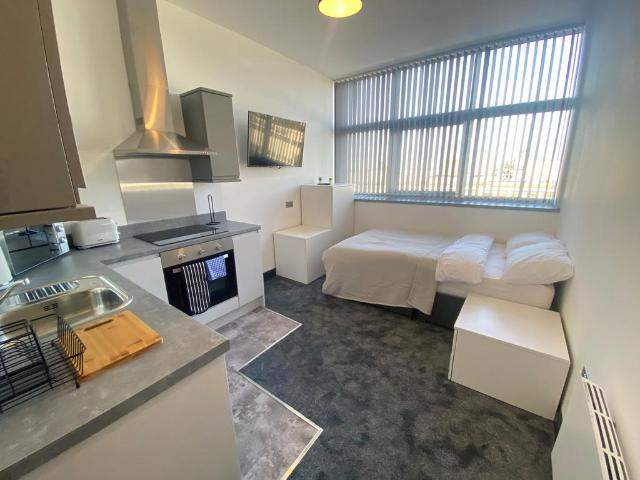 West Road, HARLOW 1 bed flat to rent £850 pcm £196 pw