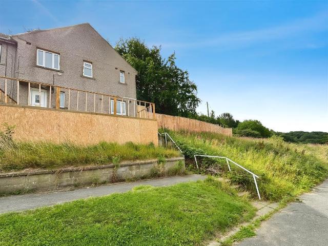 West Royd Drive, Shipley BD18, 3 bed end terrace house to rent, £1,100 pcm | PrimeLocation
