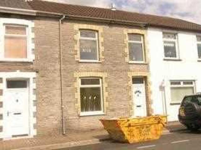 West Street, Trallwn, Pontypridd CF37, 3 bed terraced house to rent, £850 pcm | PrimeLocation
