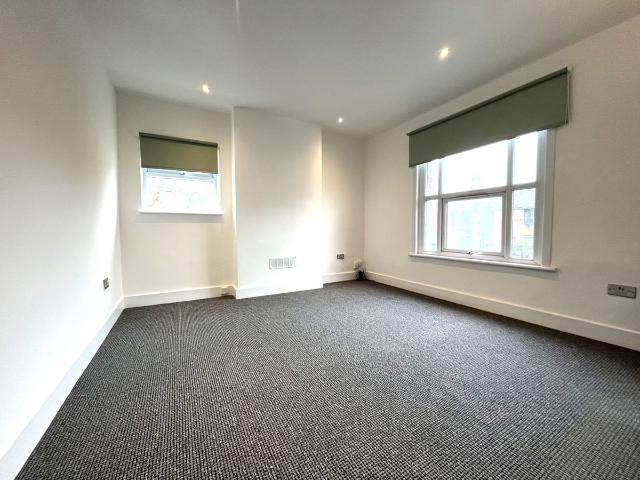 West Street, Bromley, Kent BR1, 1 bed flat to rent, £1,350 pcm | PrimeLocation