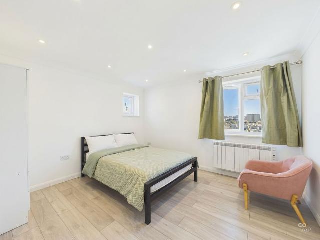 West Street, Brighton BN1, 1 bed flat to rent, £1,400 pcm | PrimeLocation