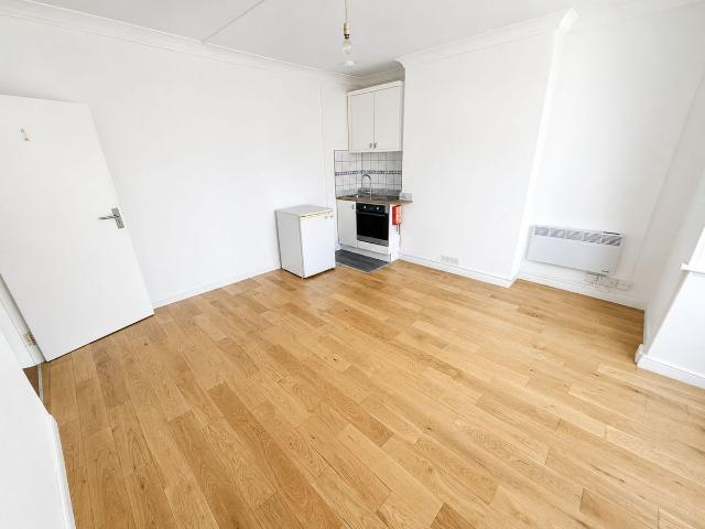 West Street, Bristol BS3, Property to rent, £850 pcm | PrimeLocation