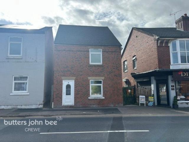 West Street, Crewe 3 bed flat to rent £800 pcm £185 pw