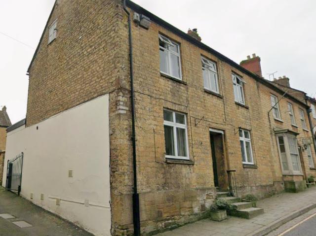 West Street, Crewkerne, Somerset TA18, 1 bed flat to rent, £685 pcm | PrimeLocation
