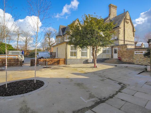 West Street, Godmanchester, Huntingdon PE29, Studio to rent, £850 pcm | PrimeLocation