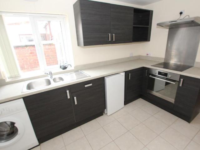 West Street, Hoole 1 bed ground floor flat to rent £850 pcm £196 pw