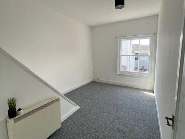 West Street, Leominster HR6, 2 bed flat to rent, £750 pcm | PrimeLocation