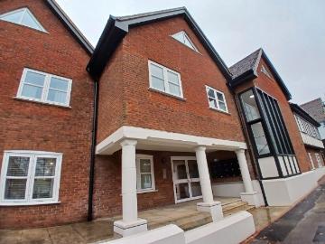 West Street, Reigate RH2, 2 bed flat to rent, £1,950 pcm | PrimeLocation