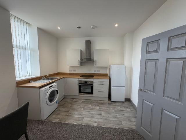 West Street, Rotherham S63, 1 bed flat to rent, £625 pcm | PrimeLocation