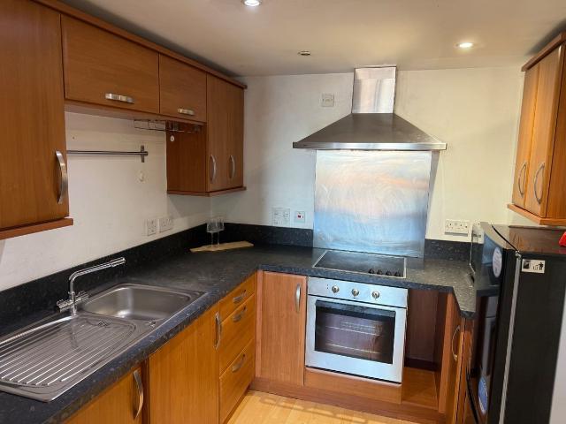 West Street, Sheffield, South Yorkshire S1, 2 bed flat to rent, £895 pcm | PrimeLocation