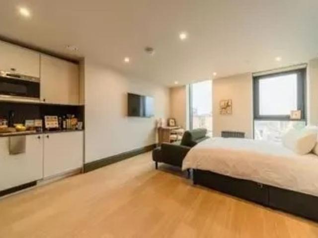 West Street, Sheffield S1, Studio to rent, £885 pcm | PrimeLocation